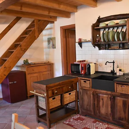 Apartment Le Petit Paradis: Ai Piedi Del Monte Rosa