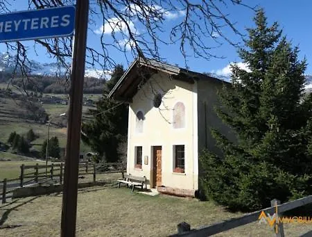 Le Petit Paradis: Ai Piedi Del Monte Rosa Lägenhet *