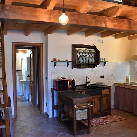 Apartment Le Petit Paradis: Ai Piedi Del Monte Rosa Champoluc